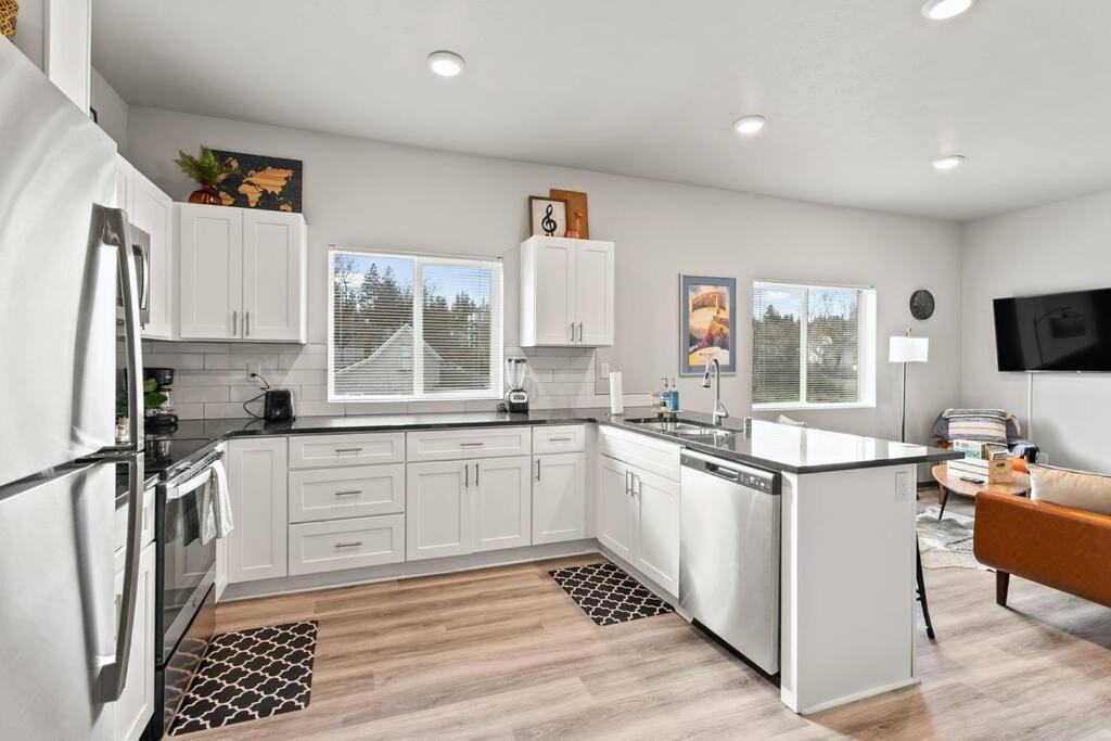 Apartmán New 2 Bed 2 Bath Near Perry District And Dt Spokane Exteriér fotografie
